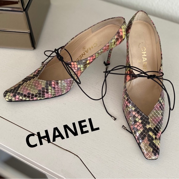 CHANEL Shoes - CHANEL Python tie up vintage pumps